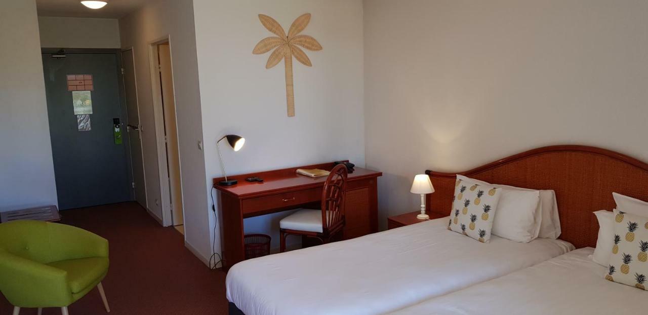 Hotel Le Galoubet Вилньов Любе Екстериор снимка