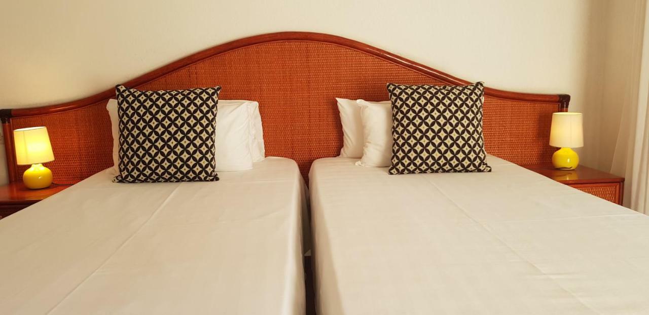 Hotel Le Galoubet Вилньов Любе Екстериор снимка